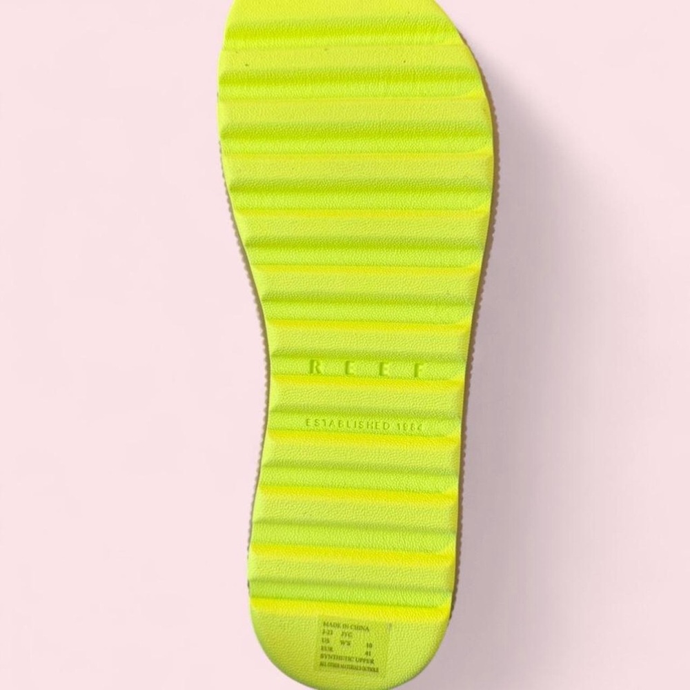 Reef Women's Beige Platform Sandals with Neon Green Sole - Picture 5 of 5